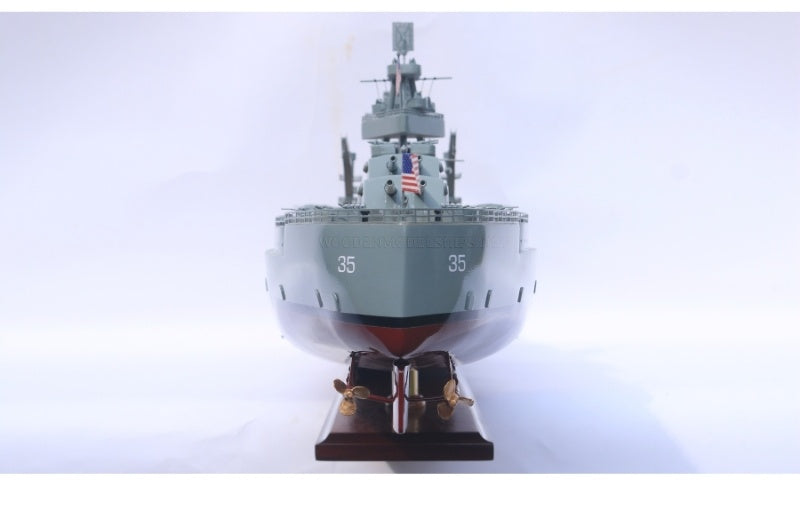 Model Warship USS Texas BB35 (Gray / Red) 100 x 23 x H. 34 cm