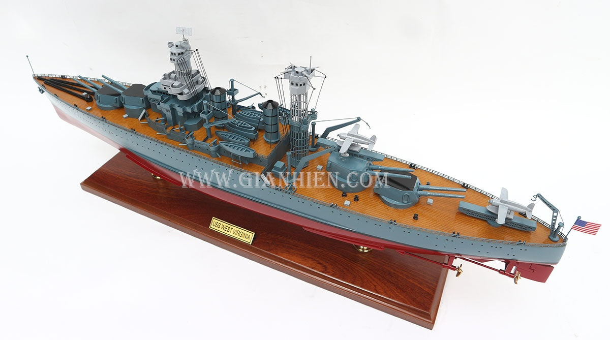 Modell-Kriegsschiff USS WEST Virginia (bb-48) 71 x 11 x H. 25 cm
