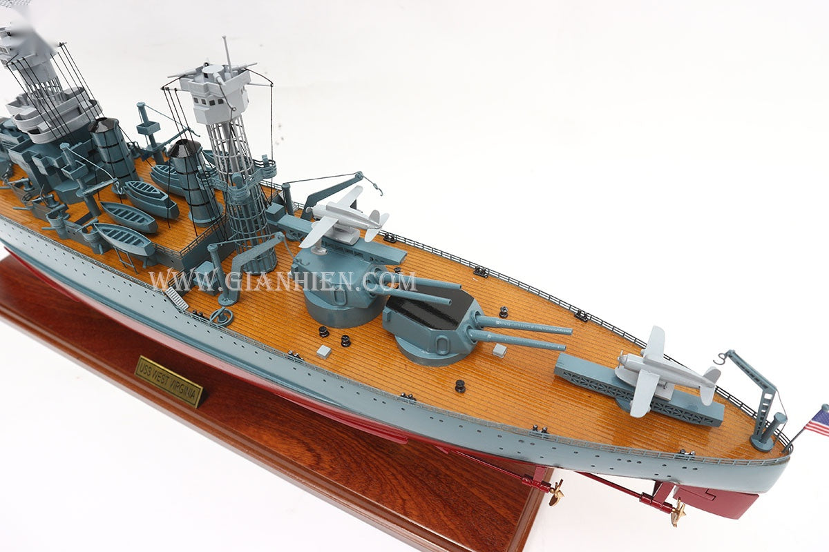 Modell-Kriegsschiff USS WEST Virginia (bb-48) 71 x 11 x H. 25 cm
