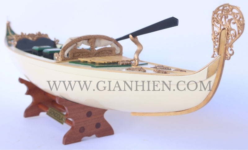 Traditional Model Boat Gondola Cream Painted 60 x 13 x H. 18 cm
