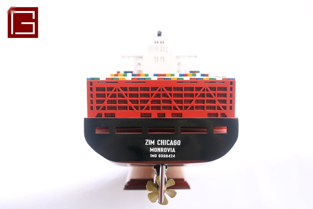 Model Cargo Ship ZIM Chicago 101 x 15 x H. 28 cm