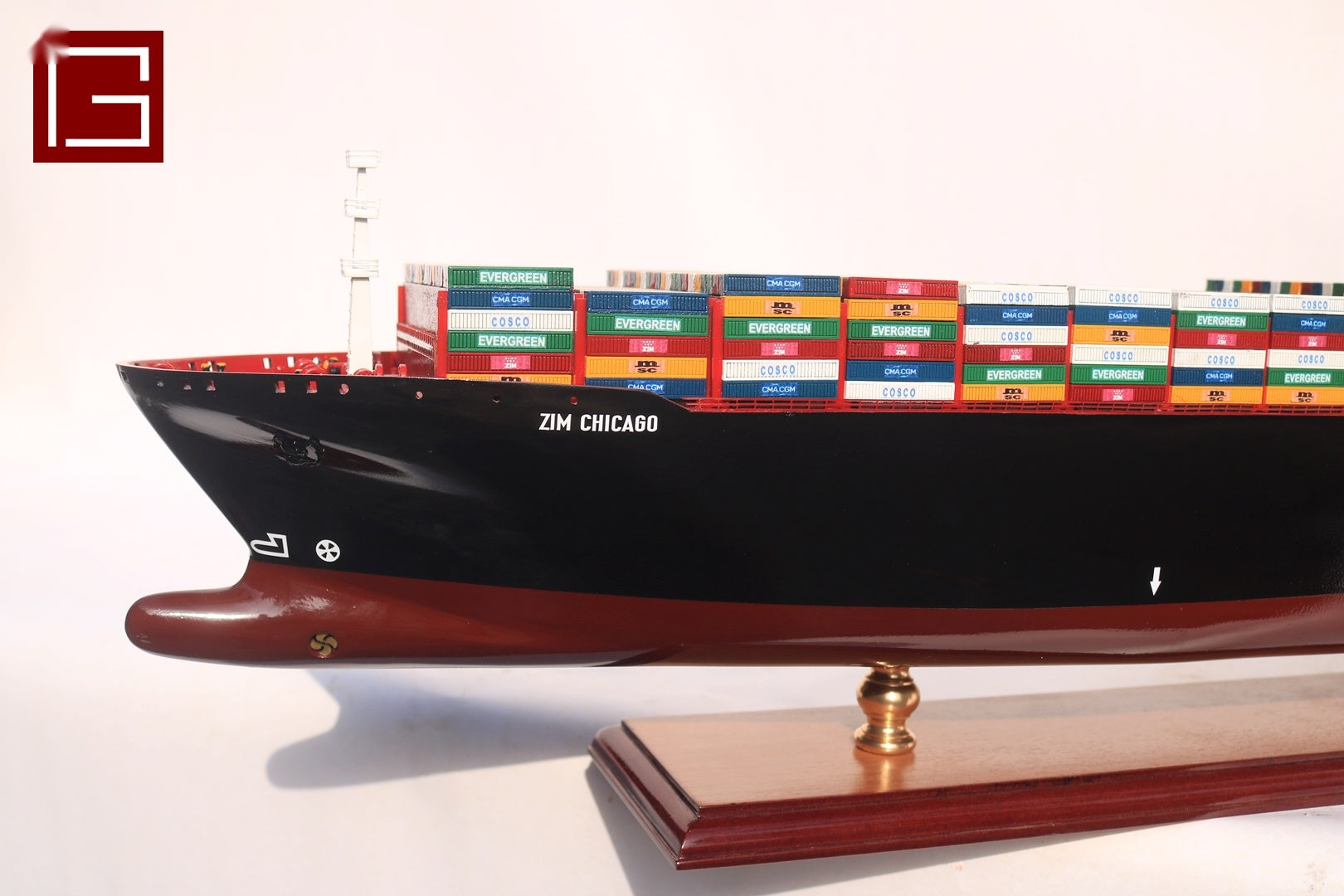 Model Cargo Ship ZIM Chicago 101 x 15 x H. 28 cm